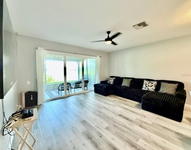 8570 Sandy Beach Street - Photo Thumbnail 10