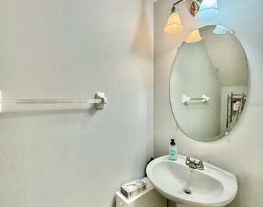 8570 Sandy Beach Street - Photo Thumbnail 14