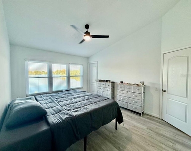 8570 Sandy Beach Street - Photo Thumbnail 15