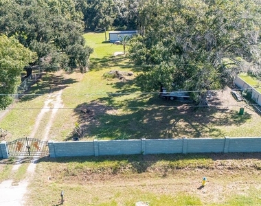 12702 Lovers Lane - Photo Thumbnail 3