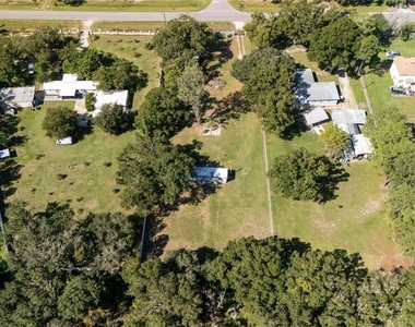 12702 Lovers Lane - Photo Thumbnail 8