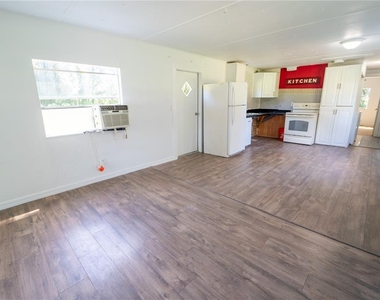12702 Lovers Lane - Photo Thumbnail 14