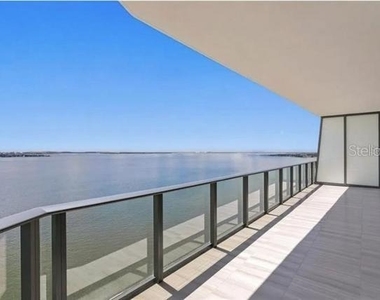 3101 Bayshore Boulevard - Photo Thumbnail 4