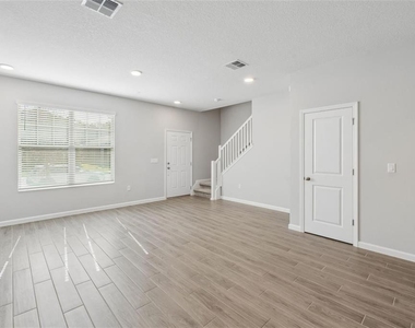 514 Lady Palm Street - Photo Thumbnail 5