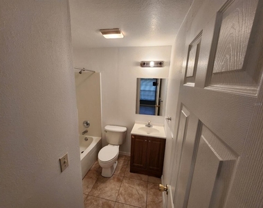 715 Lake Marion Golf Resort - Photo Thumbnail 7