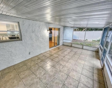 1836 Plumtree Drive - Photo Thumbnail 33