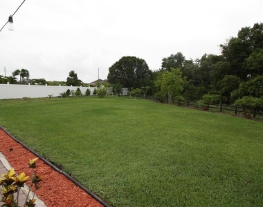 1813 Hawksbill Lane - Photo Thumbnail 30