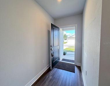 1079 Michelangelo Lane - Photo Thumbnail 2