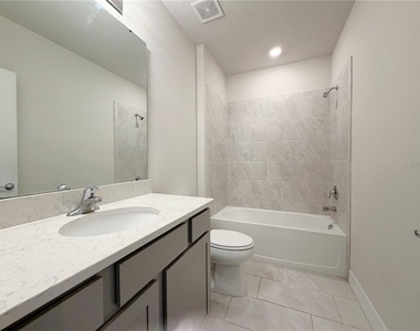 1079 Michelangelo Lane - Photo Thumbnail 16