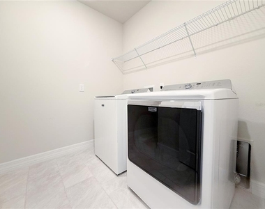 1079 Michelangelo Lane - Photo Thumbnail 19