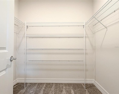 1079 Michelangelo Lane - Photo Thumbnail 11