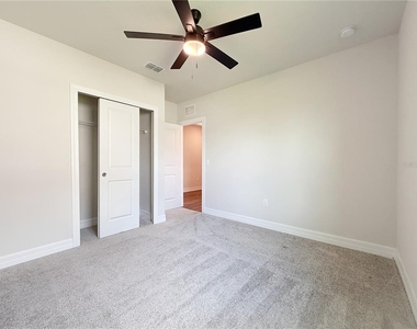 1079 Michelangelo Lane - Photo Thumbnail 15