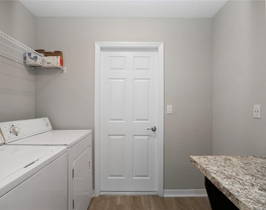 8968 Se 46th Terrace - Photo Thumbnail 23