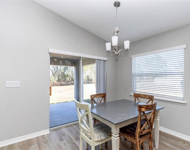 8968 Se 46th Terrace - Photo Thumbnail 18