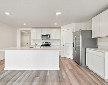 8709 Barragan Drive - Photo Thumbnail 18