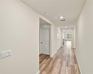 8709 Barragan Drive - Photo Thumbnail 5