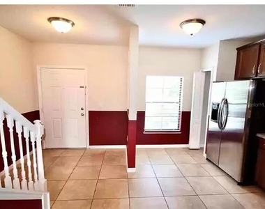 5441 Windsor Lake Circle - Photo Thumbnail 3