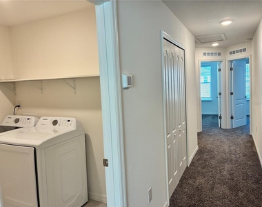 12523 Nw 7th Place - Photo Thumbnail 21