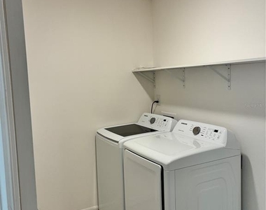 12523 Nw 7th Place - Photo Thumbnail 13