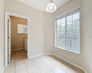 10703 Regent Square Drive - Photo Thumbnail 13