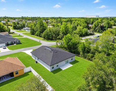 13673 Sw 43 Circle - Photo Thumbnail 1