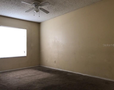 4148 Pershing Pointe Place - Photo Thumbnail 3