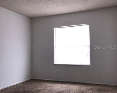 4148 Pershing Pointe Place - Photo Thumbnail 2