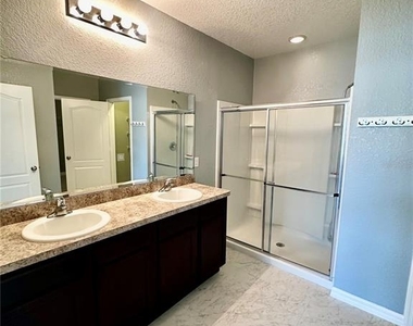1437 Wallace Manor Pass - Photo Thumbnail 28