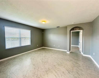 1437 Wallace Manor Pass - Photo Thumbnail 24