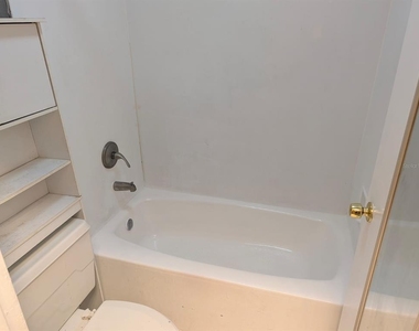 7900 S Orange Blossom Trail - Photo Thumbnail 6