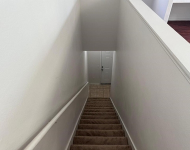 6593 Queens Borough Avenue - Photo Thumbnail 1