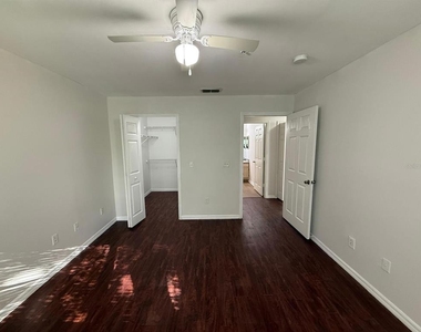 6593 Queens Borough Avenue - Photo Thumbnail 11