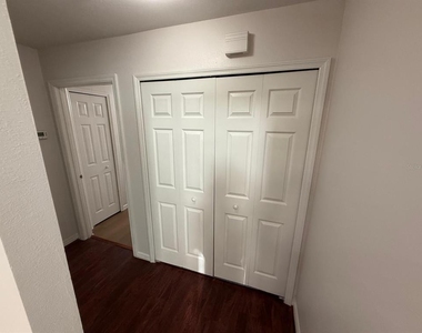 6593 Queens Borough Avenue - Photo Thumbnail 8