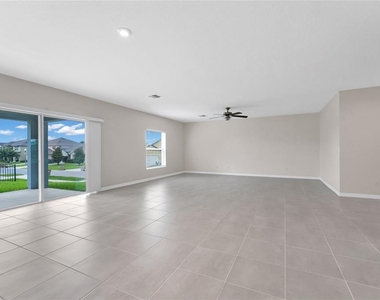 3800 Fescue Street - Photo Thumbnail 9