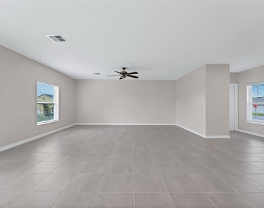 3800 Fescue Street - Photo Thumbnail 10