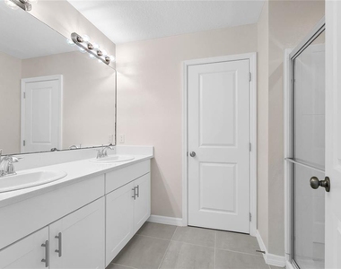 3800 Fescue Street - Photo Thumbnail 24