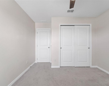 3800 Fescue Street - Photo Thumbnail 20