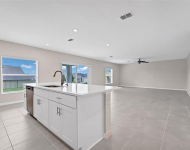 3800 Fescue Street - Photo Thumbnail 8