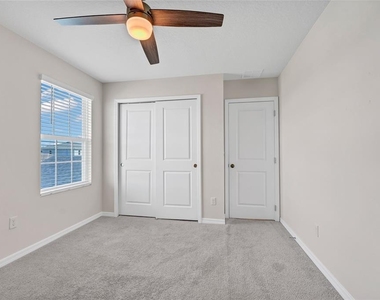 3800 Fescue Street - Photo Thumbnail 16