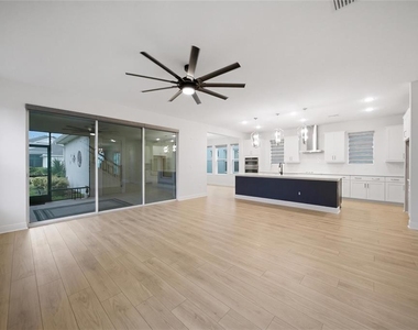 3551 Berry Briar Drive - Photo Thumbnail 14