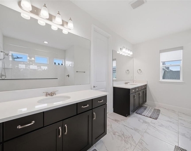 3551 Berry Briar Drive - Photo Thumbnail 38