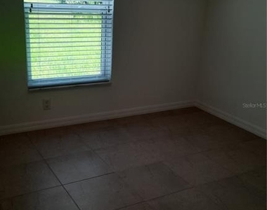 9 Ziegler Place - Photo Thumbnail 28