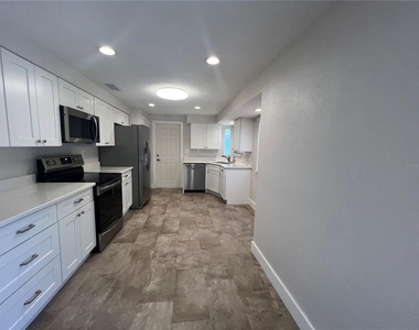 1387 Aken Street - Photo Thumbnail 7