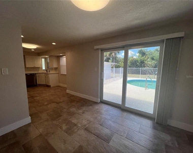 1387 Aken Street - Photo Thumbnail 6