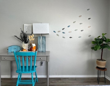8628 Magnolia Drive - Photo Thumbnail 15