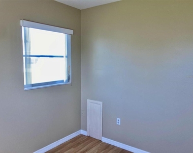 6110 Coral Way - Photo Thumbnail 12