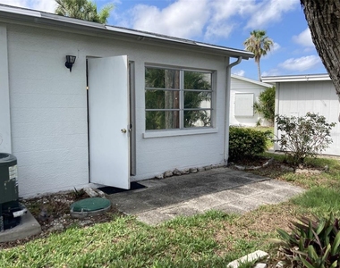 6110 Coral Way - Photo Thumbnail 17