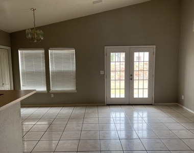 12628 Setting Sun Drive - Photo Thumbnail 36