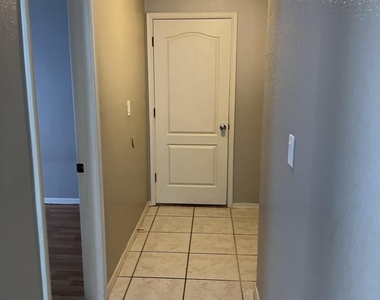 12628 Setting Sun Drive - Photo Thumbnail 22