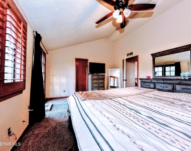 3009 Lake Spier Drive - Photo Thumbnail 33
